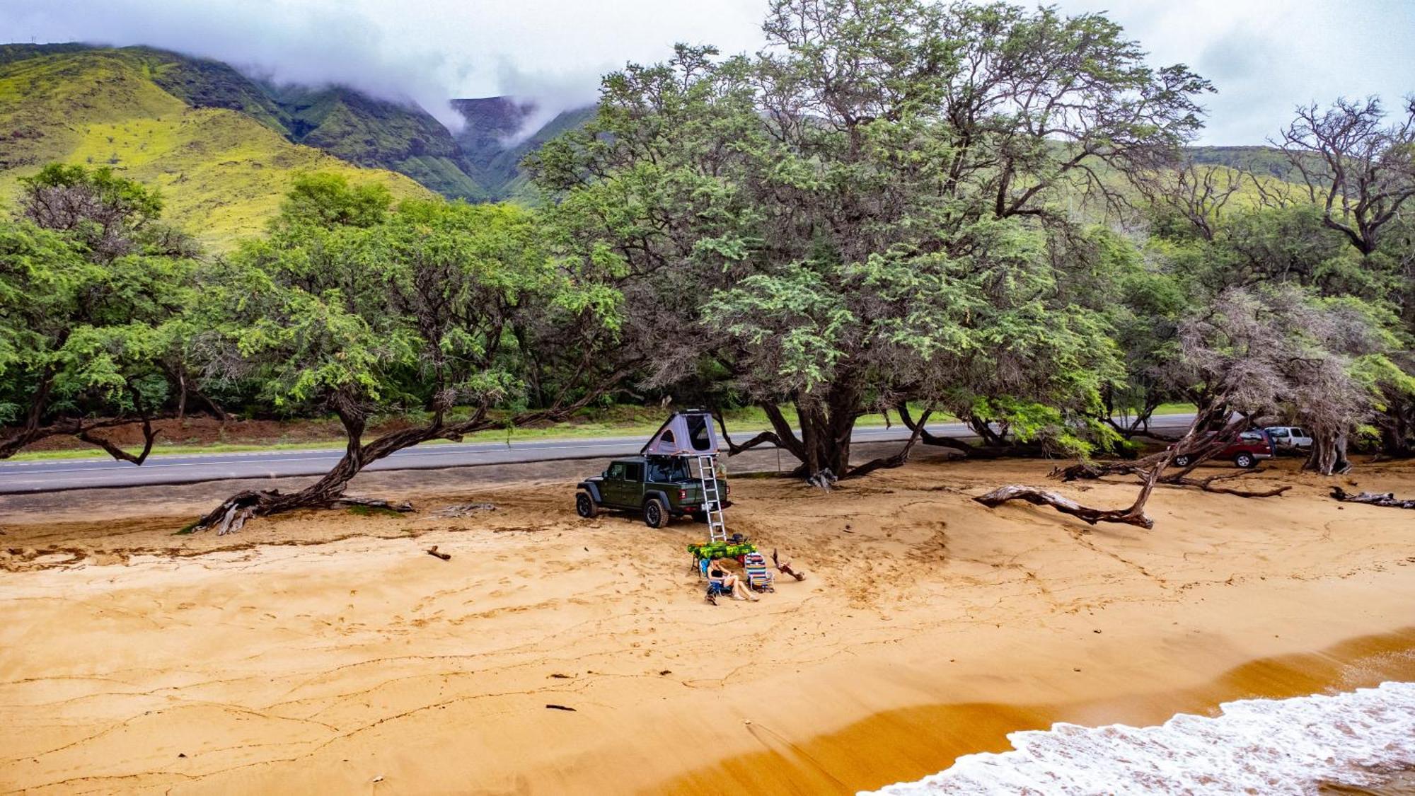 Campcar Maui Jeeps Suvs Hybrid Camper Van Rentals With Equipment And Travel Advice Kahului Zewnętrze zdjęcie